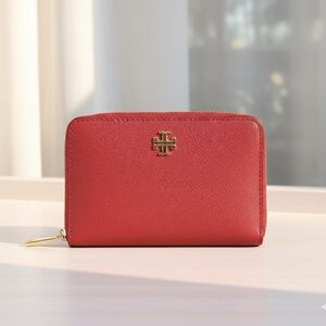 99# Tory Burch Red Small Leather Zip Wallet